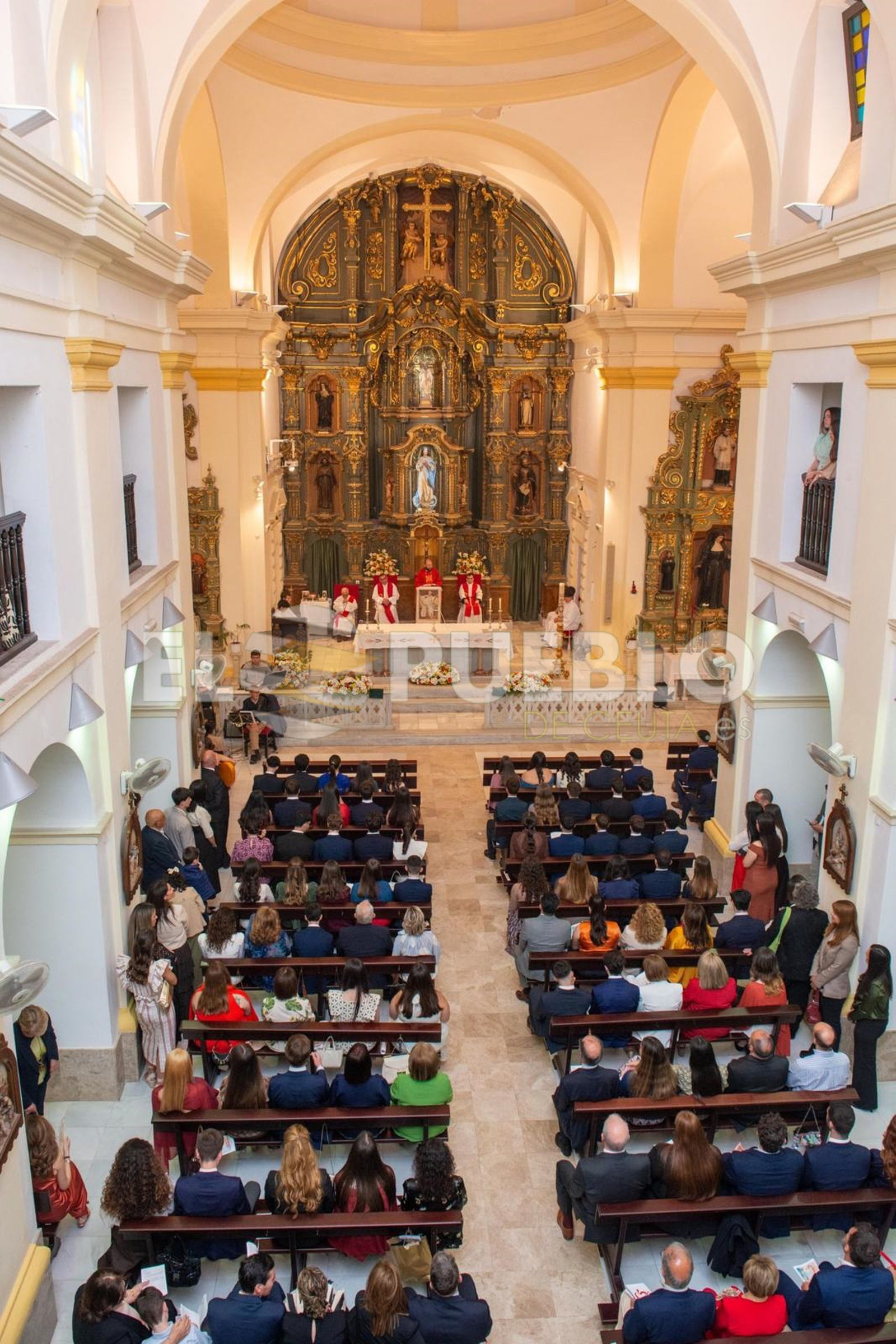 Confirmaciones en la Iglesia de San Francisco