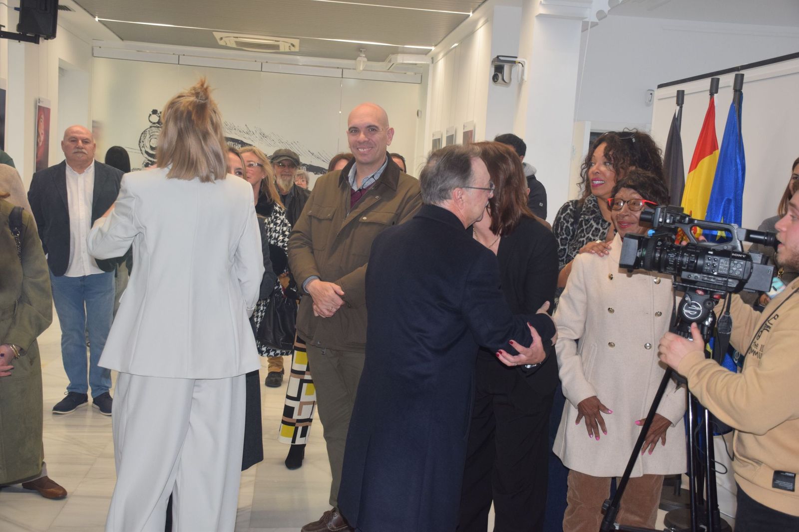 FOTOGALERÍA | La Fundación Premio Convivencia inaugura en Ceuta la muestra “Unik@”