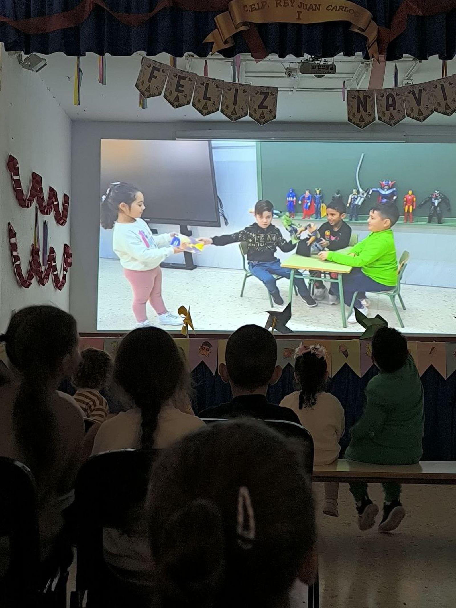 El CEIP Rey Juan Carlos I celebra una semana de sensibilización por el Día Internacional de la Eliminación de la Violencia contra la Mujer