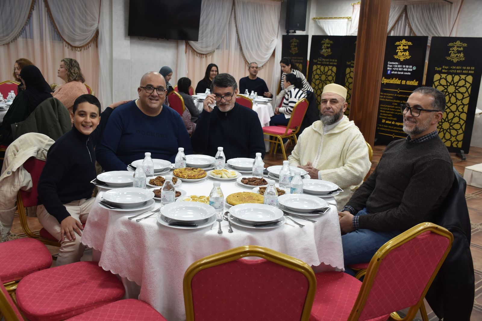 La comunidad educativa celebra el iftar de la FAMPA con “un espíritu constructivo y de colaboración”