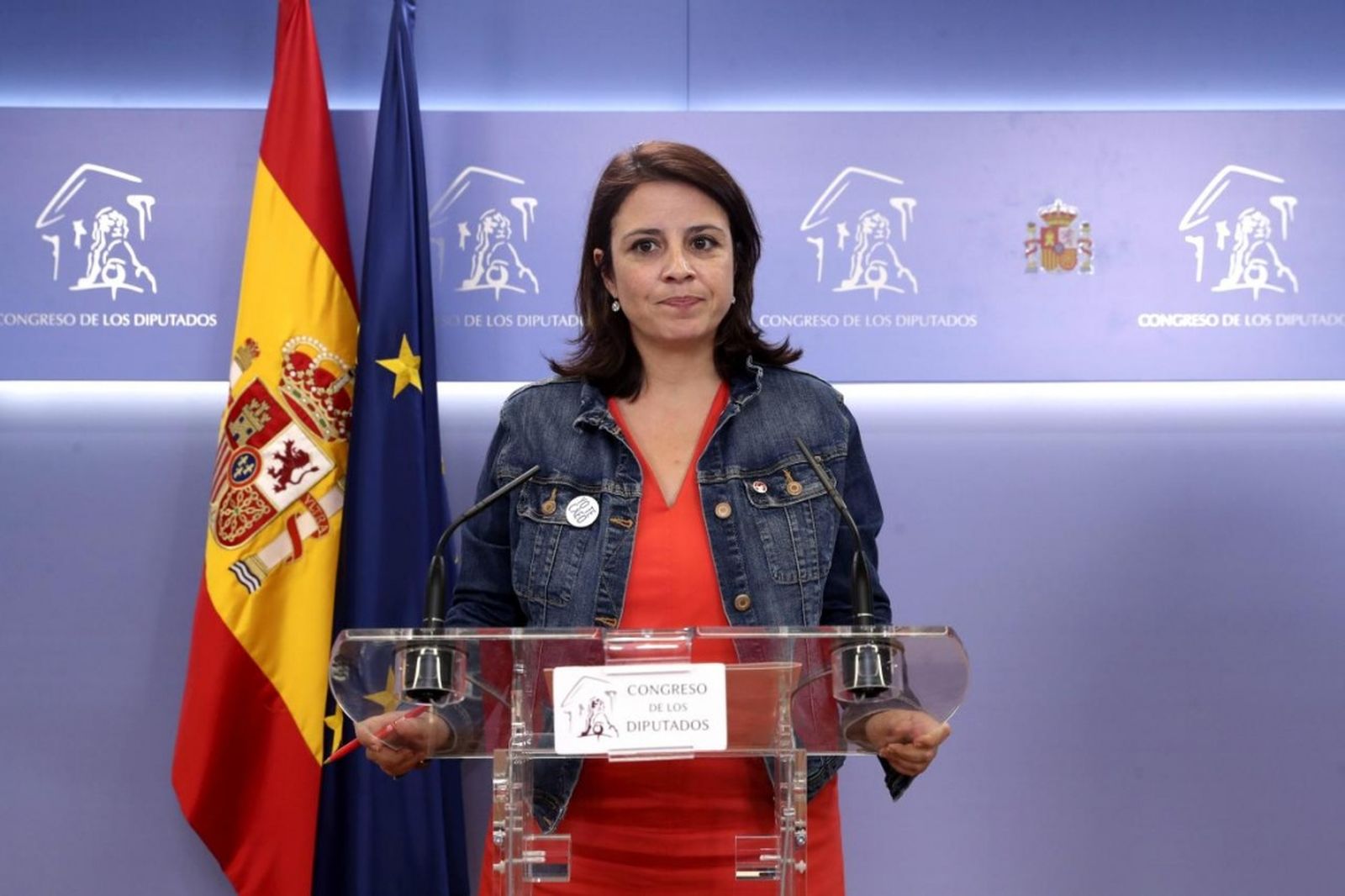 2975_adriana-lastra