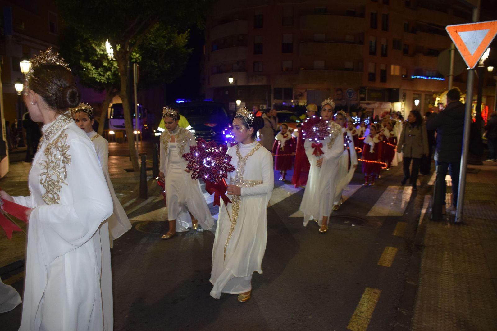 Los ceutíes se emocionan con la llegada de los Reyes Magos
