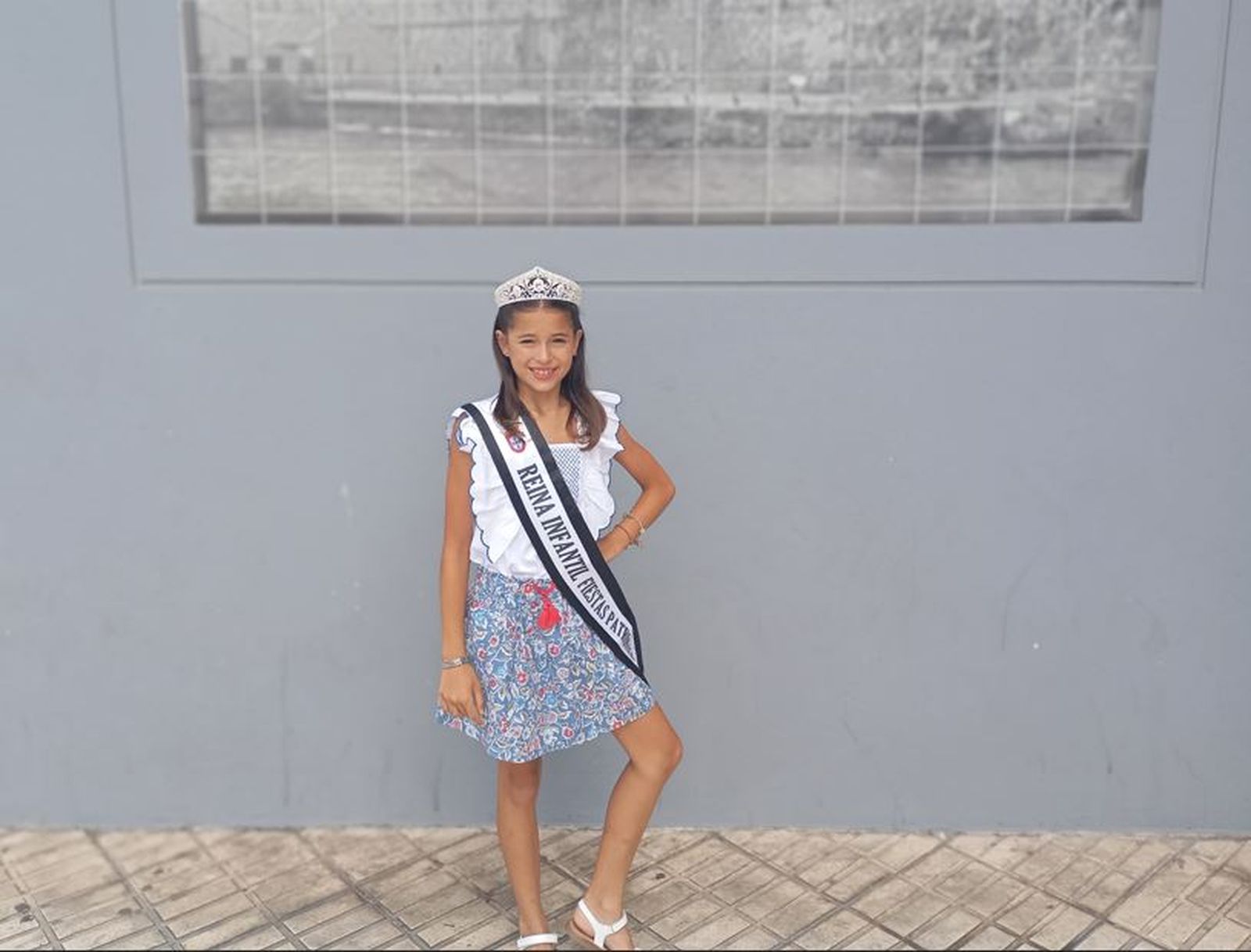 María González, reina infantil / Coronado