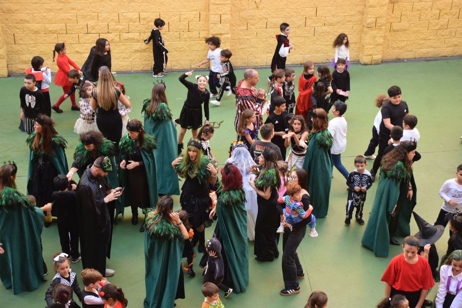 FOTOGALERÍA | Fiesta terroríficamente divertida en el Colegio Beatriz de Silva por Halloween