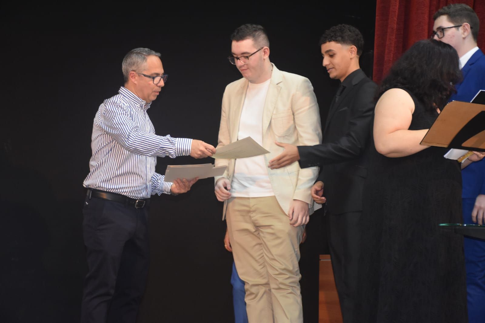 El IES Abyla despide a sus alumnos