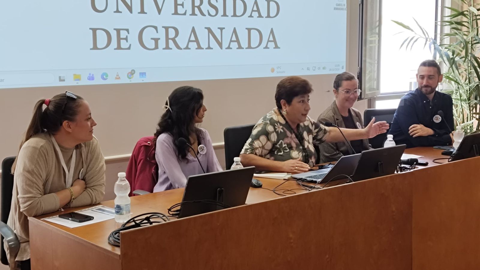 El Campus Universitario ha acogido las primeras jornadas "Aulas que transforman", un encuentro que ha reunido a docentes, estudiantes y entidades sociales para defender la igualdad, la diversidad y una educación inclusiva