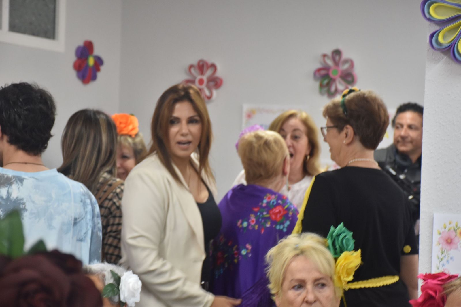 Villajovita se viste de feria para celebrar la primavera junto a sus mayores