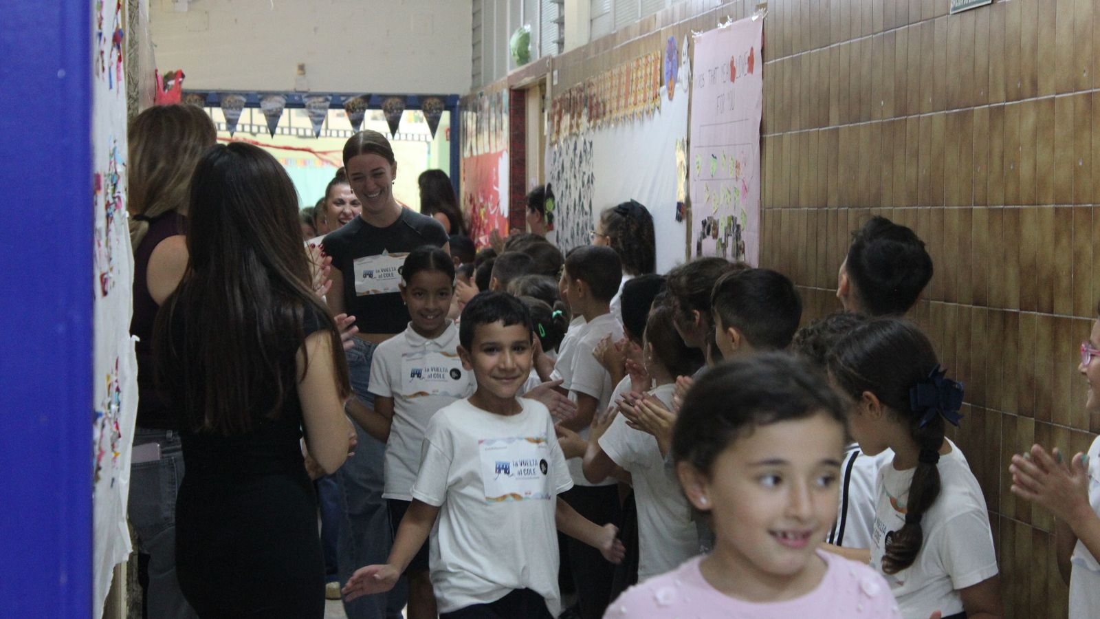 Carrera benéfica en el Andrés Manjón. Carrera benéfica en el Andrés Manjón.