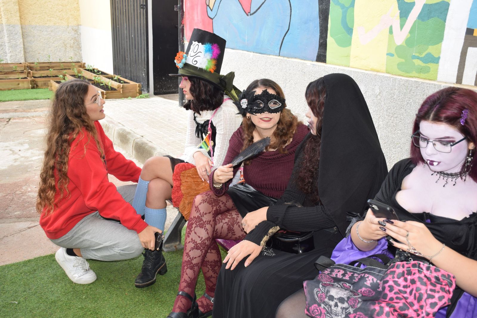 FOTOGALERÍA | Halloween y La Mochila se unen en la Escuela de Arte de Ceuta