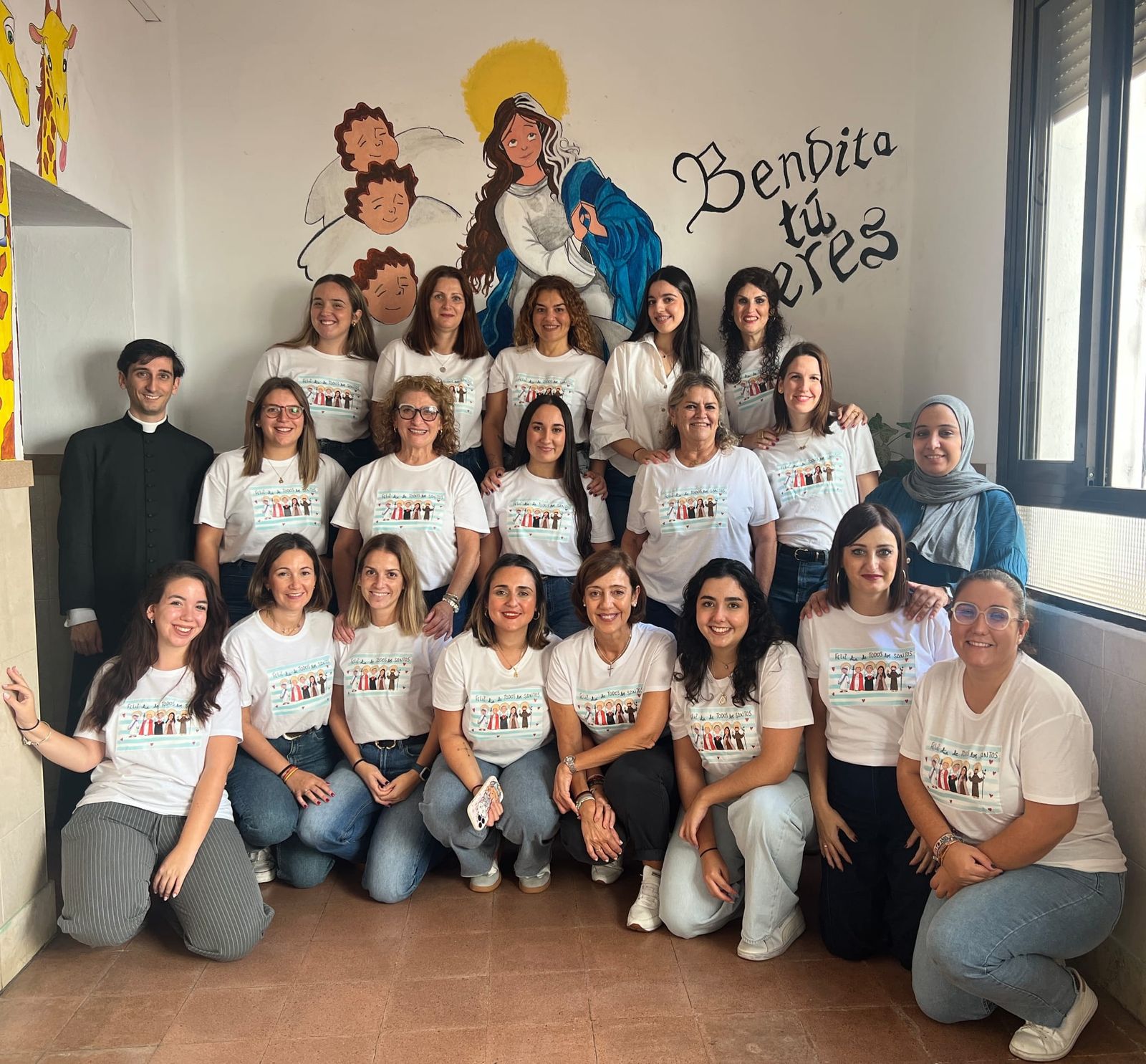 Jornada festiva en el Colegio La Inmaculada con motivo de la víspera del Día de todos los Santos Jornada festiva en el Colegio La Inmaculada con motivo de la víspera del Día de todos los Santos