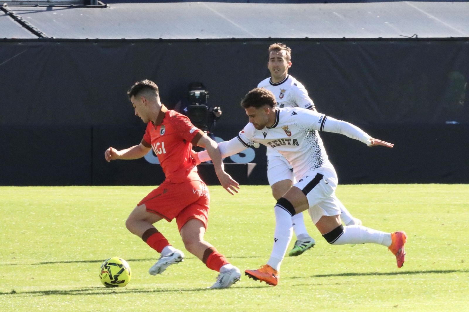 FOTOGALERÍA | Así se vivio la sexta victoria ceutí en el Alfonso Murube