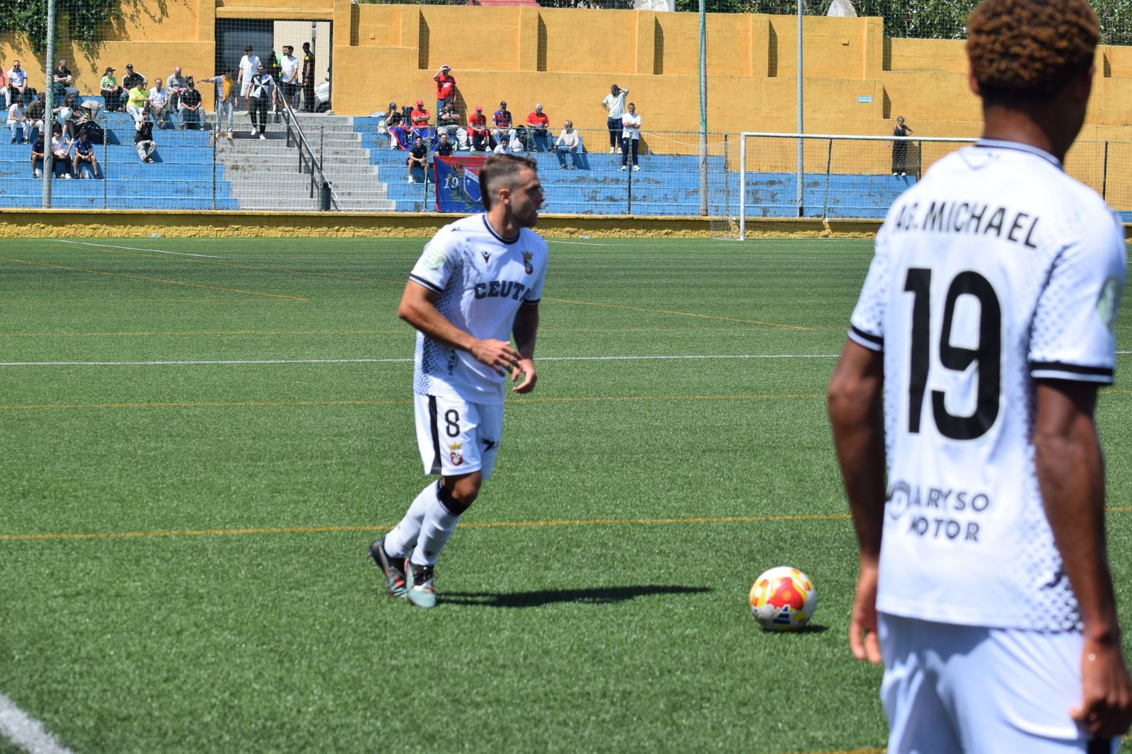 Partido AD Ceuta B-Dos Hermanas