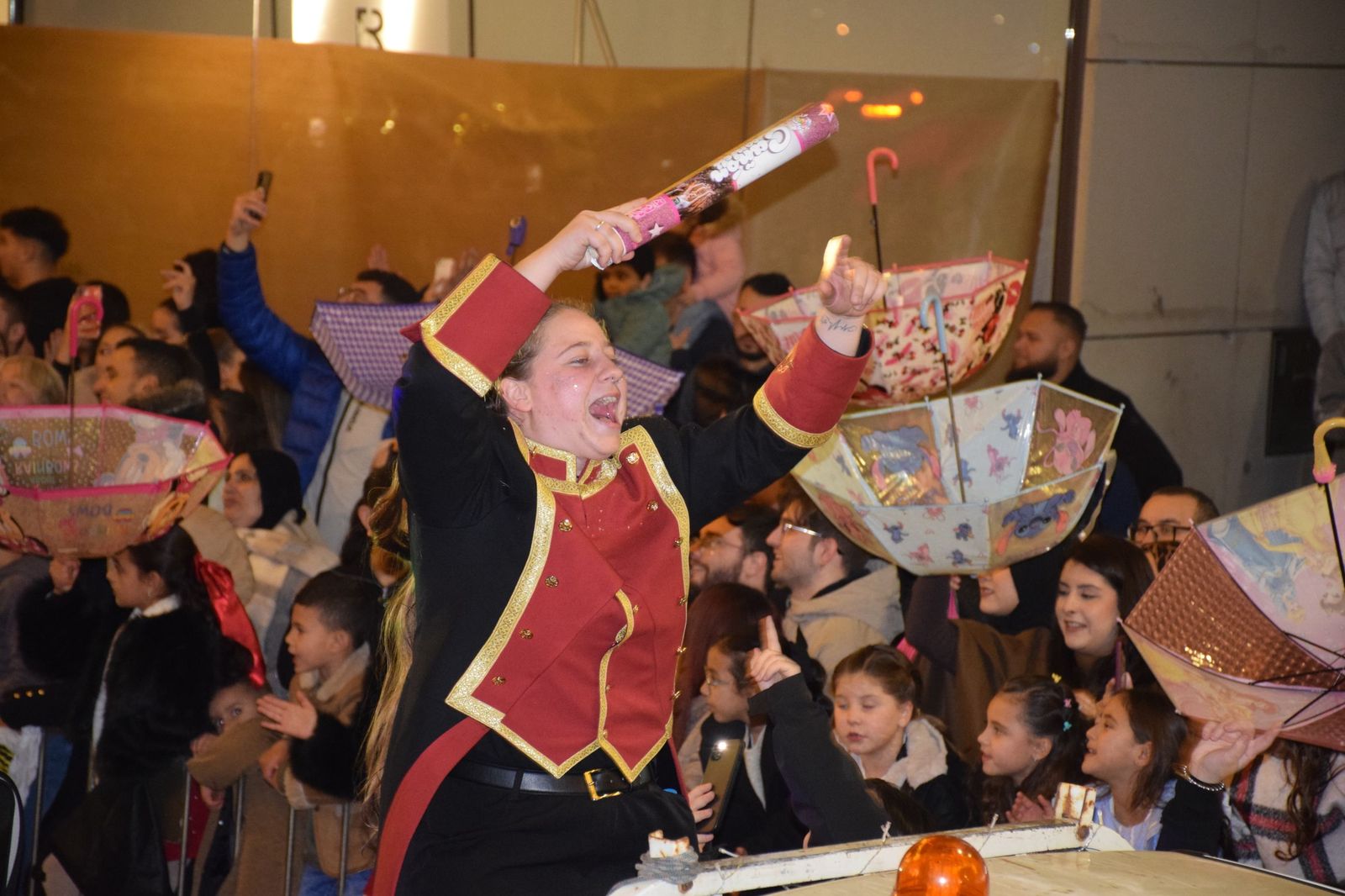 Los ceutíes se emocionan con la llegada de los Reyes Magos
