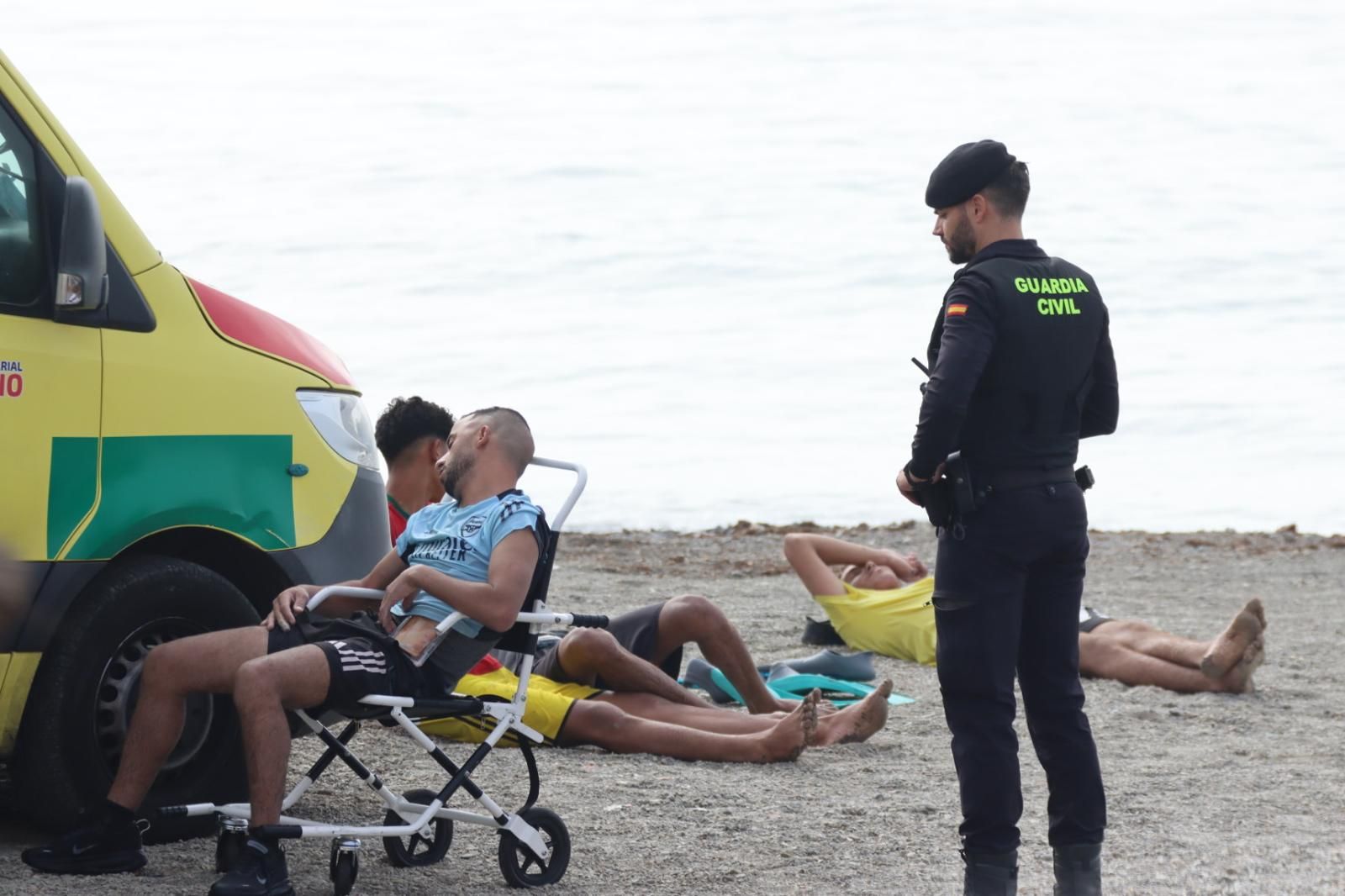 Las entradas en Ceuta de este jueves desde Marruecos, en imágenes
