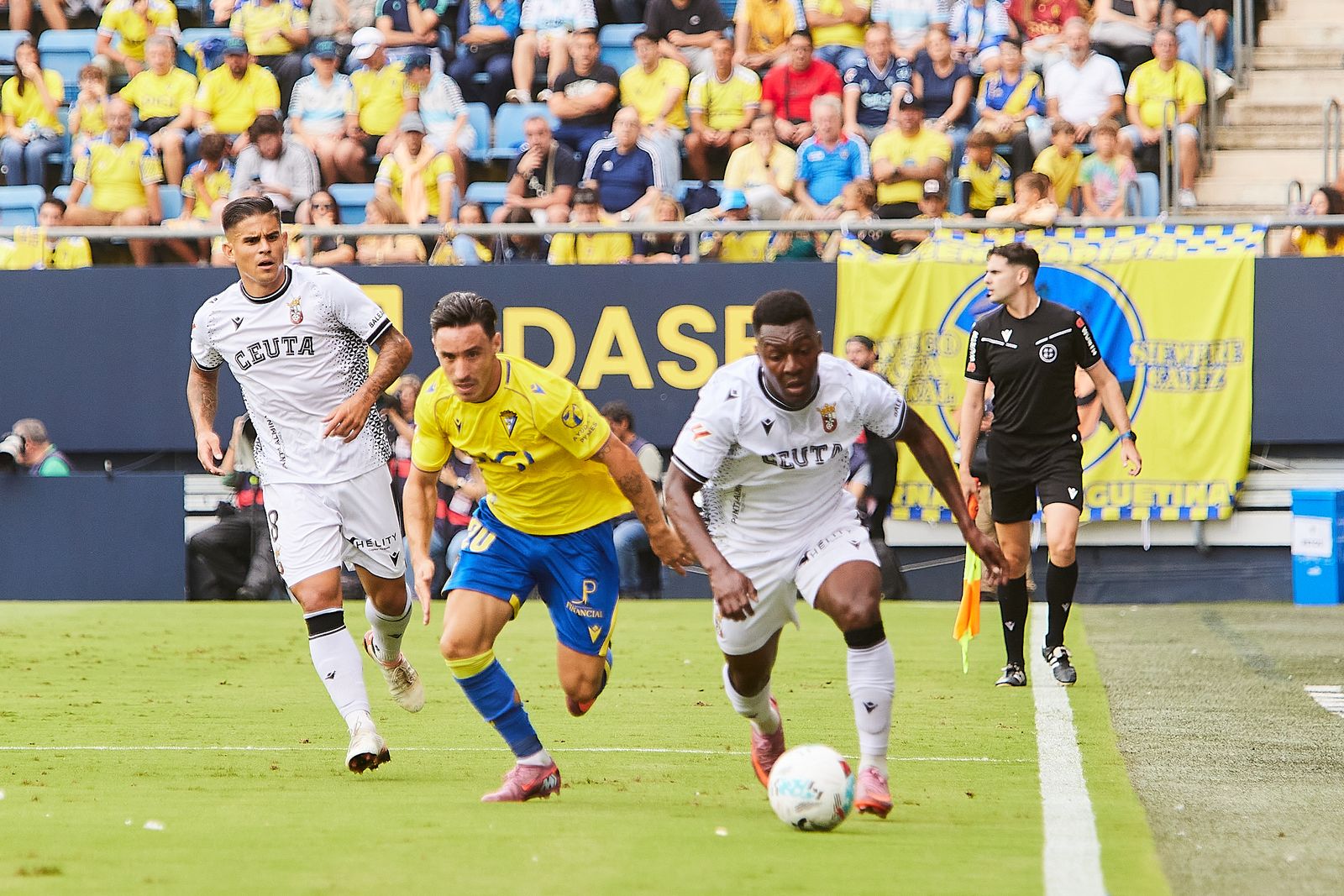 Un empate ante el Cádiz que sabe a gloria