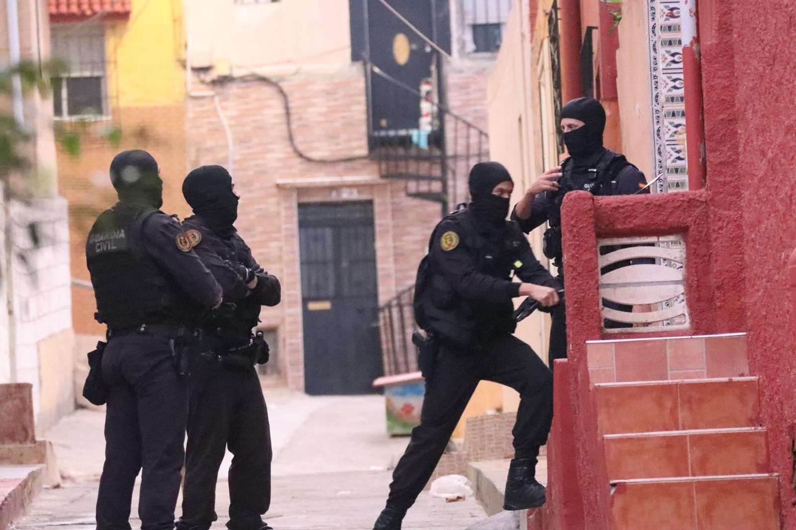 Las actuaciones se centran en varios barrios de la ciudad autónoma, concretamente en Pasaje Recreo alto, Calle Argentina y Reyes Católicos Las actuaciones se centran en varios barrios de la ciudad autónoma, concretamente en Pasaje Recreo alto, Calle Argentina y Reyes Católicos