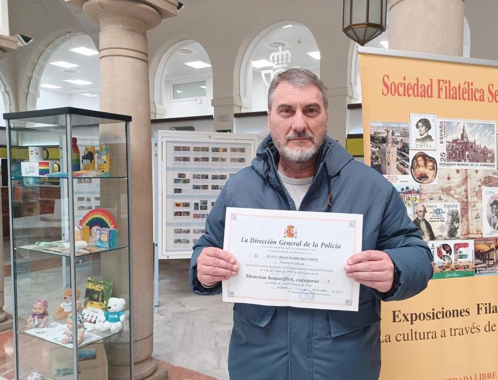 Con esta iniciativa, la Policía Nacional busca reconocer la labor de los profesionales de la seguridad privada que han sobresalido en el cumplimiento de sus obligaciones, reforzando la cooperación con las Fuerzas y Cuerpos de Seguridad del Estado