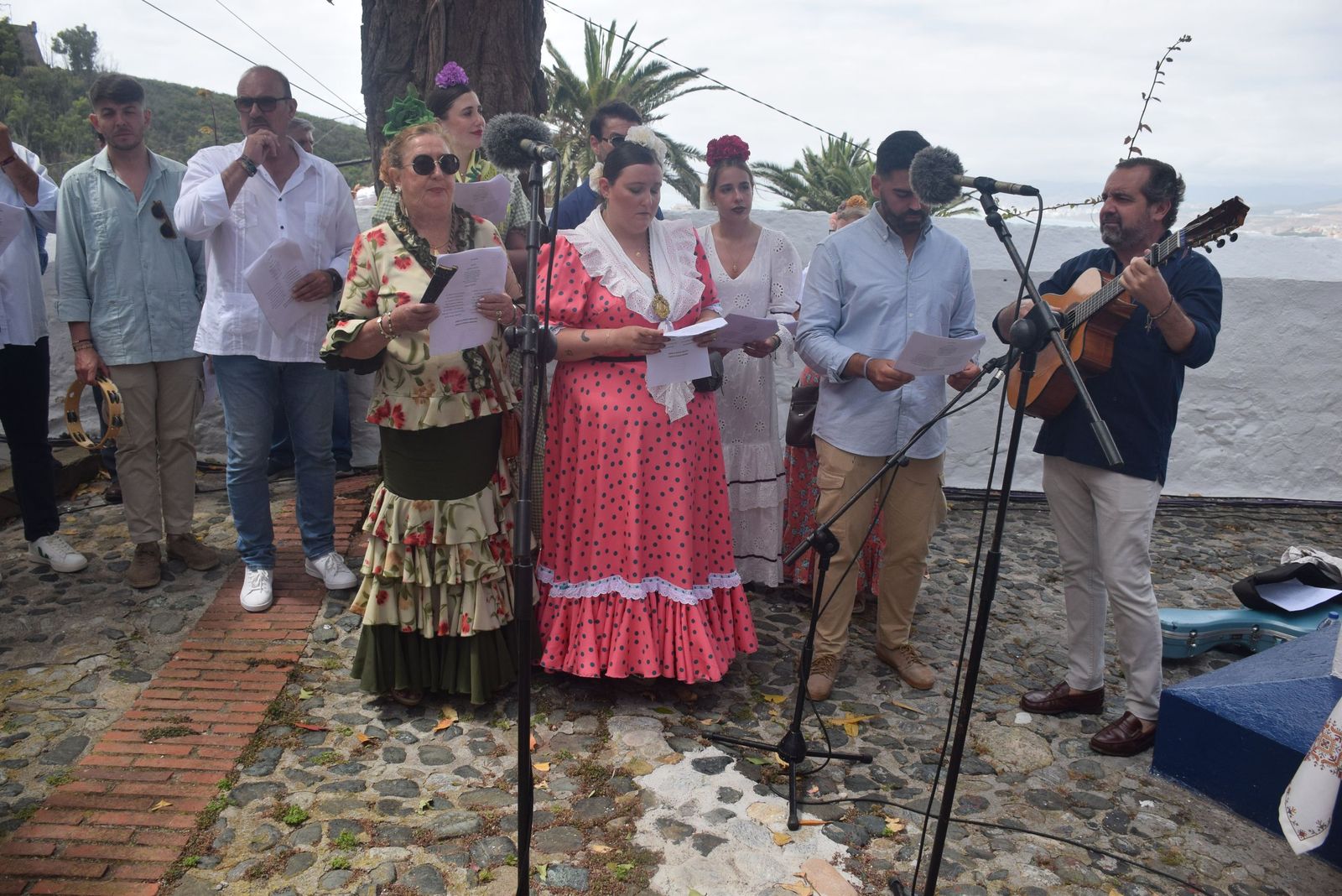 Tradición, fe y calor: Ceuta se vuelca con San Antonio