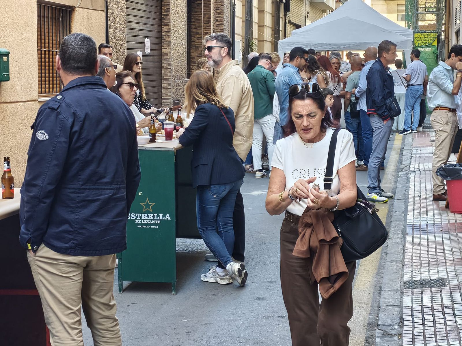 La solidaridad y el buen ambiente vuelven a llenar Teniente Pacheco con el XII Potaje Solidario