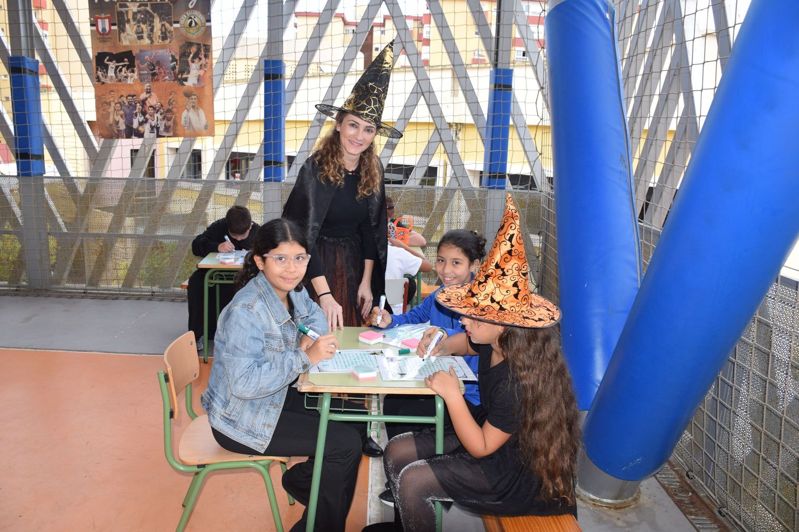 FOTOGALERÍA | Diversión terrorífica en el pasaje del Ciudad de Ceuta por Halloween