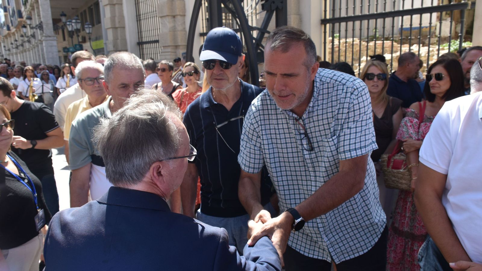 Así se ha vivido el primer minuto de silencio en el Palacio de la Asamblea