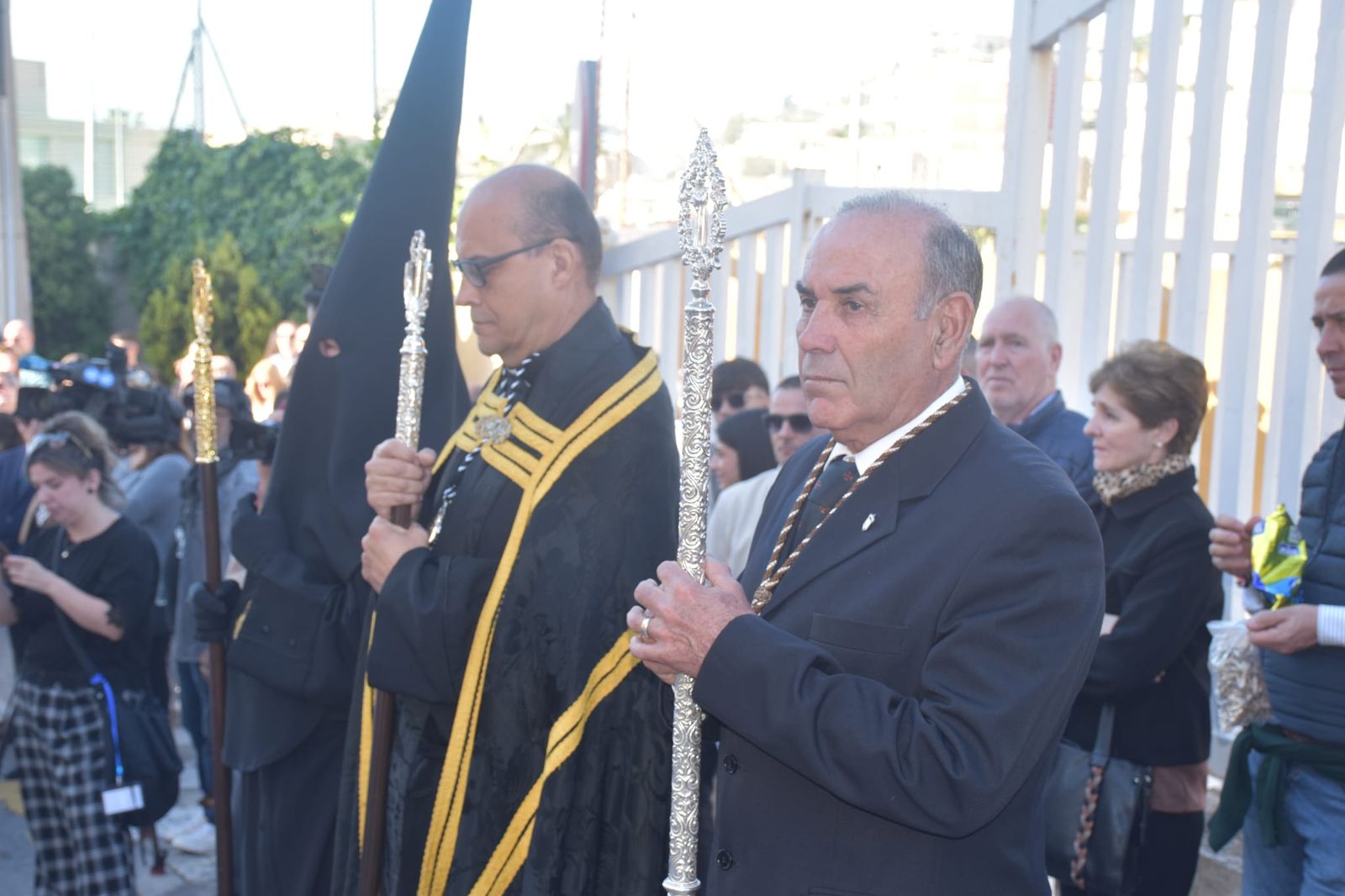Paz, piedad y silencio desde la falda del Hacho