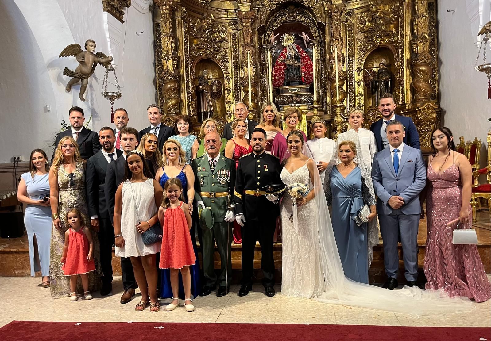 Clara e Iván sellan su amor en el Santuario
