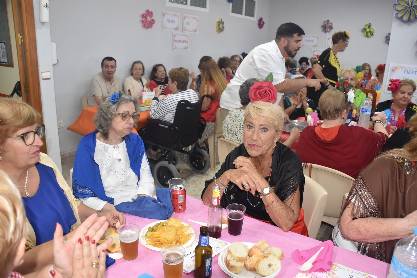 Villajovita se viste de feria para celebrar la primavera junto a sus mayores