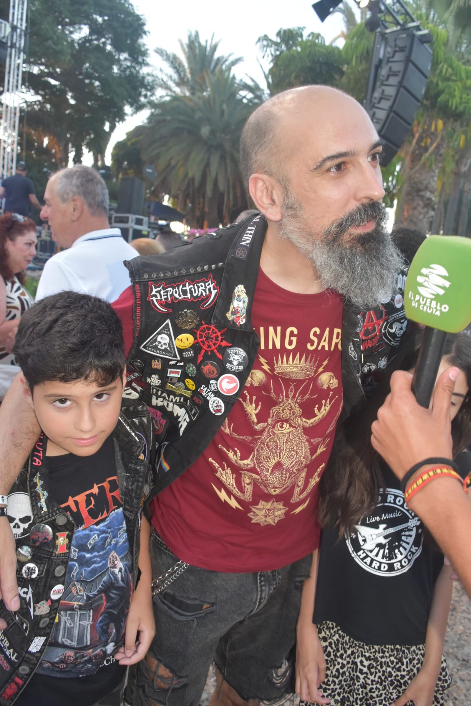 M-Clan convierte Ceuta en un enorme escenario de rock con una noche para el recuerdo