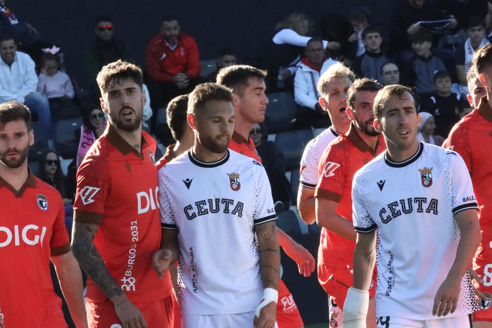 FOTOGALERÍA | Así se vivió la sexta victoria ceutí en el Alfonso Murube