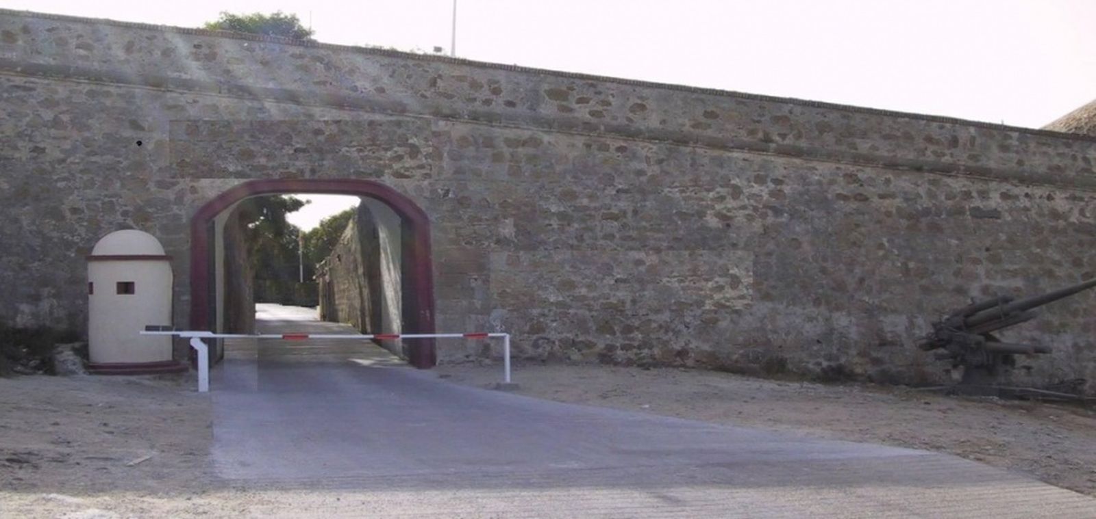 6261_8046_no-1-grande-1