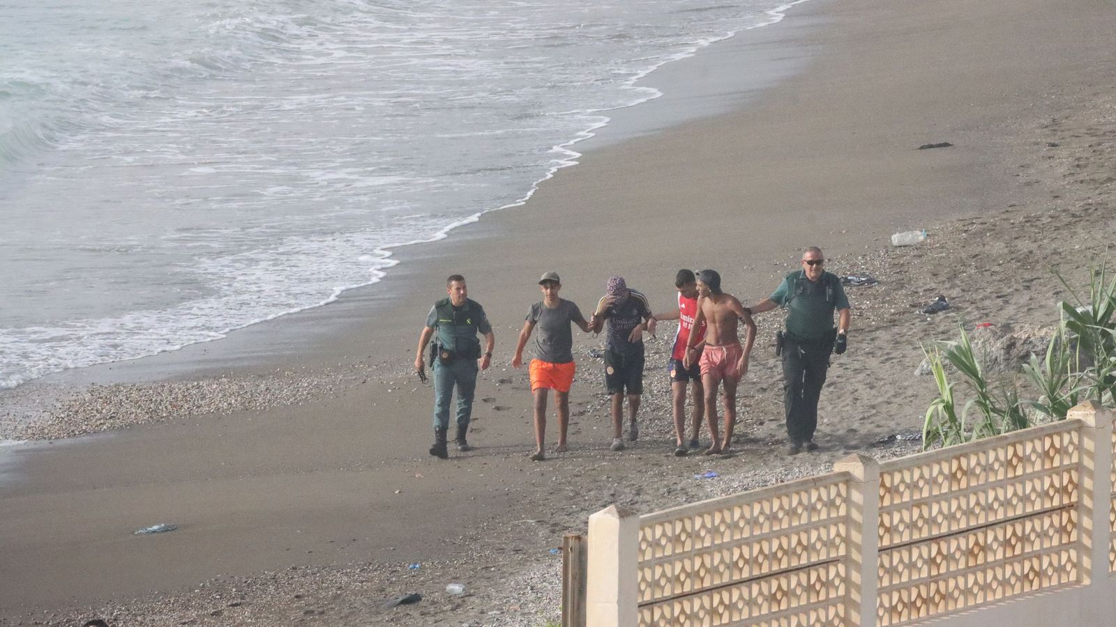 En la última semana más de un millar de migrantes han logrado acceder a Ceuta por vía marítima