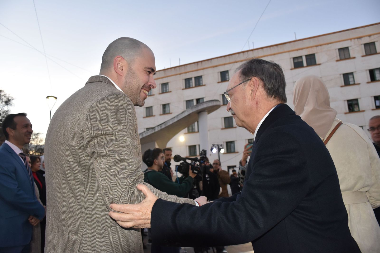 Ceuta ya luce sus luces por Ramadán