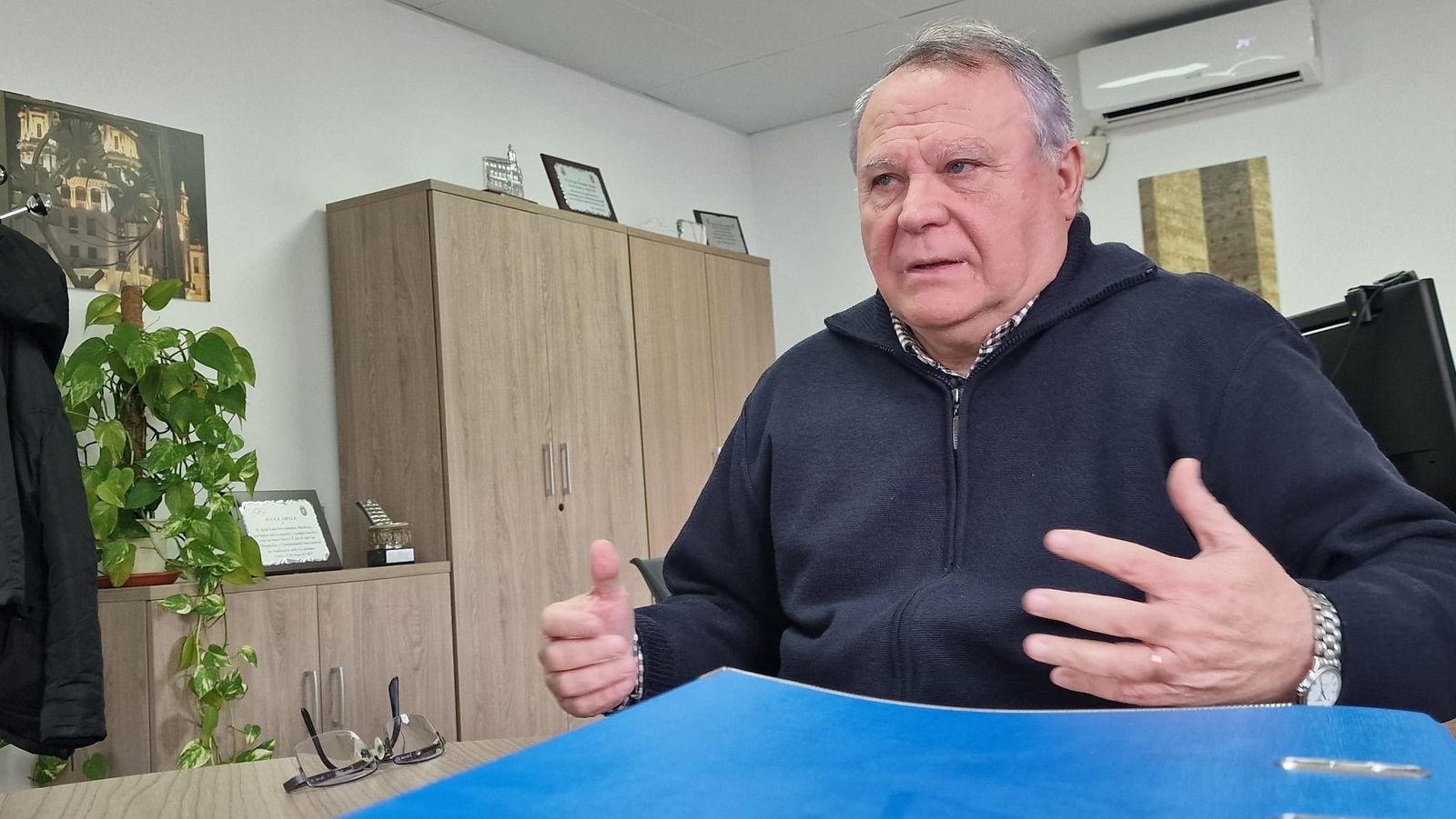 José Luis Medina, gerente de Amgevicesa durante su entrevista con EL PUEBLO