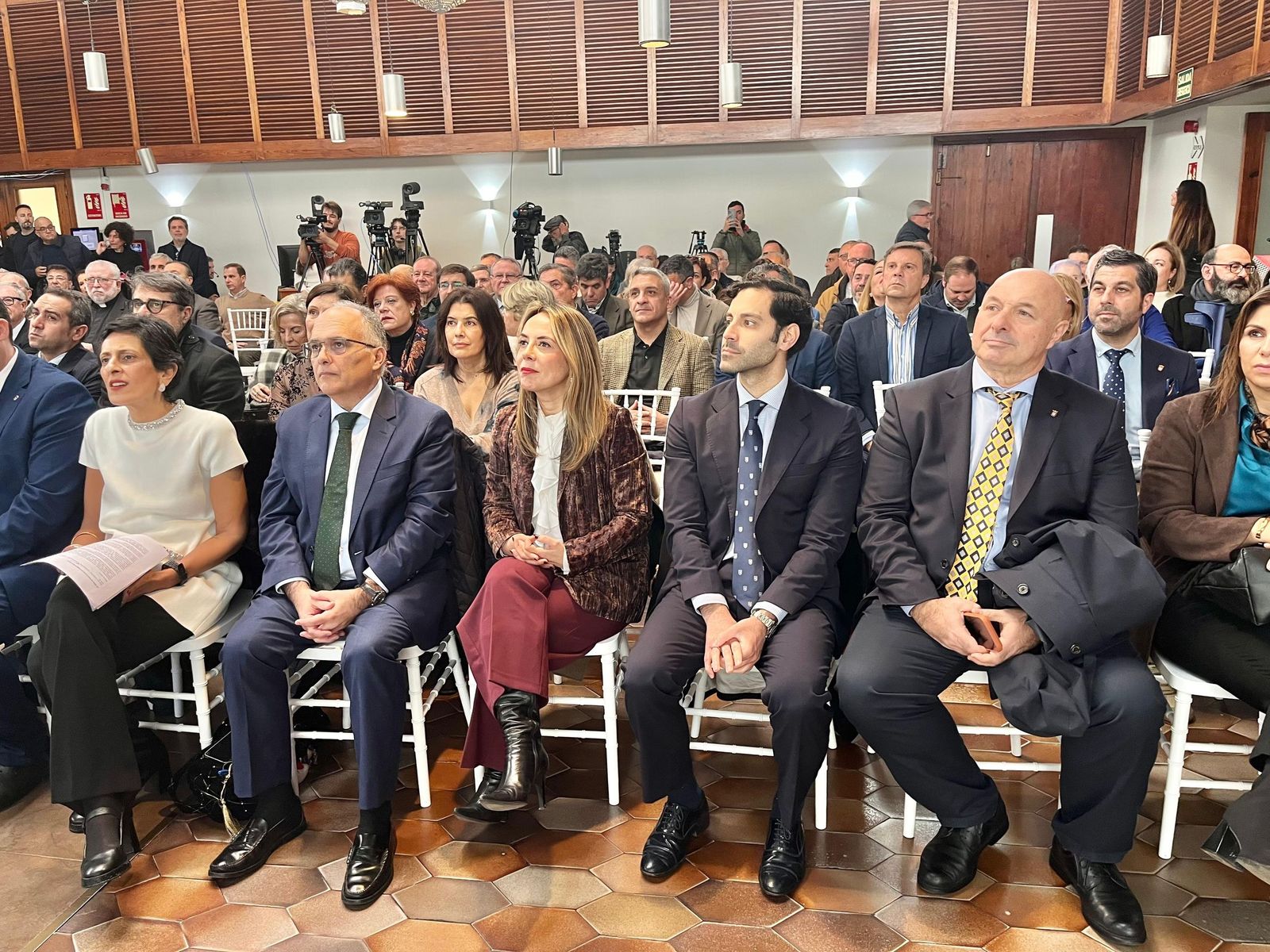 25 años de Juan Vivas gobernando Ceuta: imágenes de un acto que echó la vista atrás