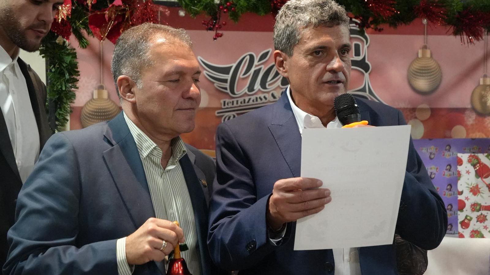 Cena de Navidad del Colegio de Médicos 2025 en la terraza El Cielo