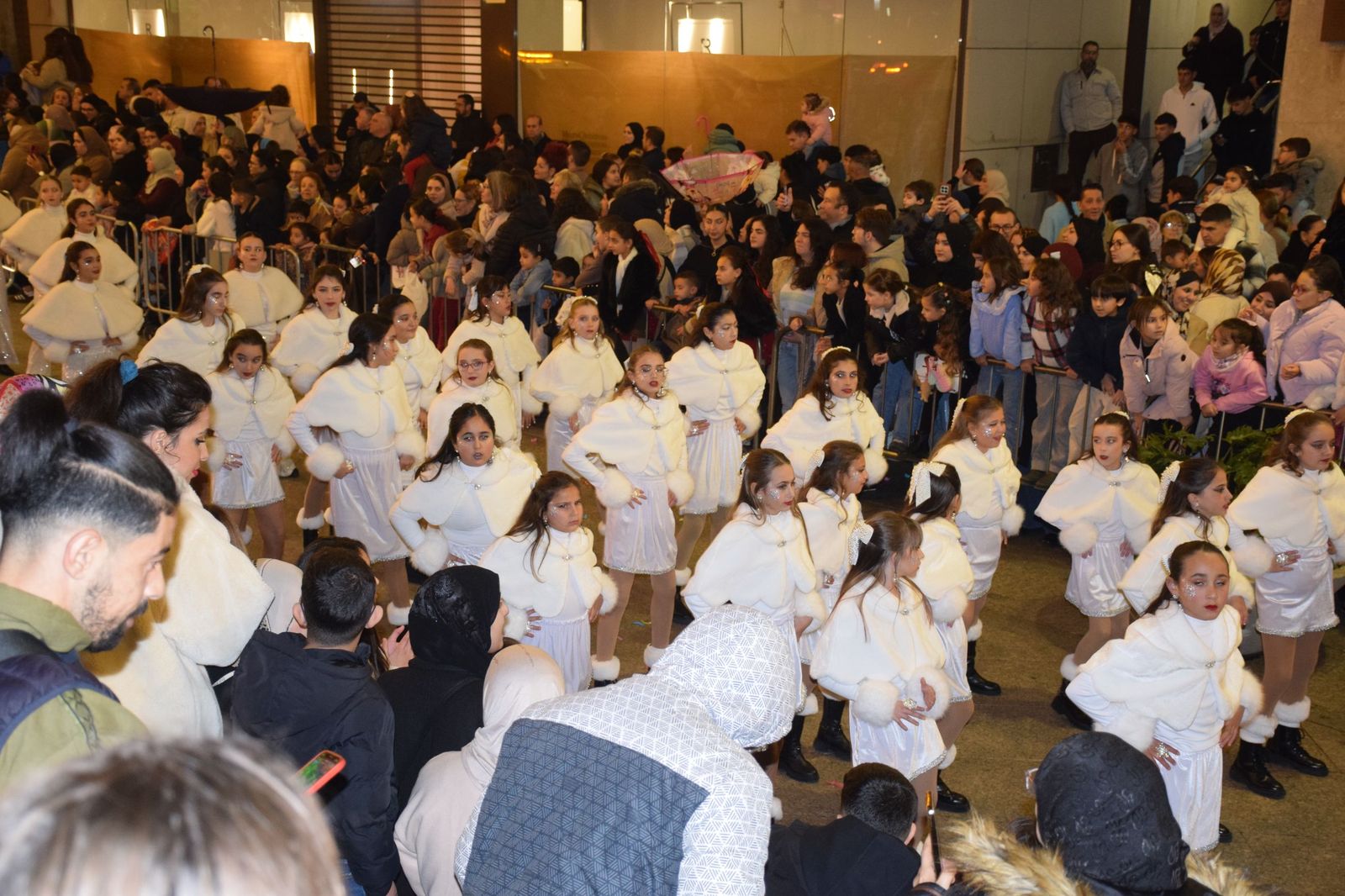 Los ceutíes se emocionan con la llegada de los Reyes Magos