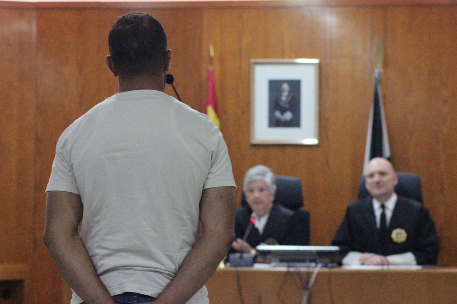 M.B. reconoce los hechos en la Audiencia.