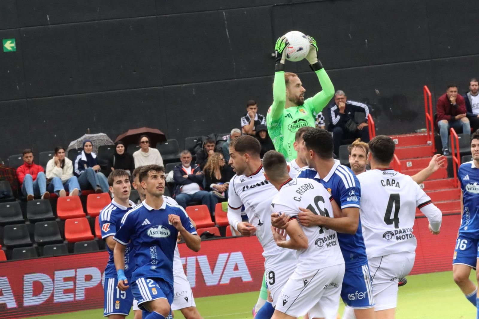 Las mejores imágenes del AD Ceuta - Real Oviedo