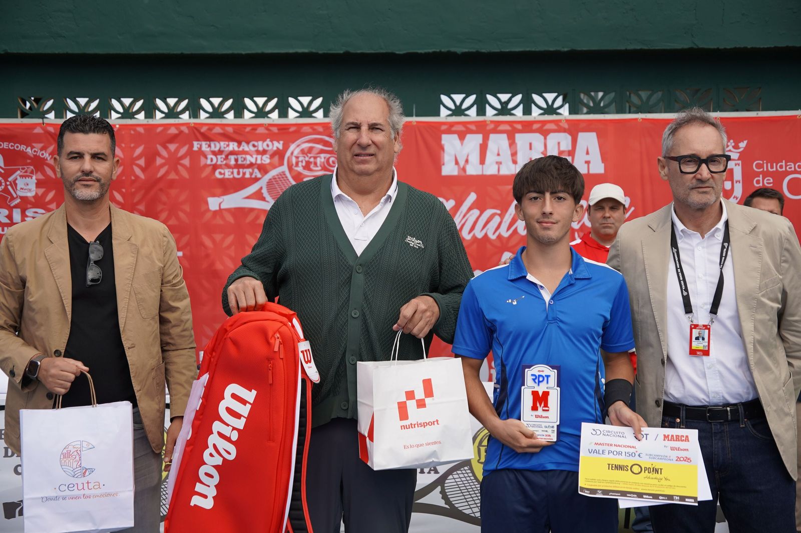 Las finales cierran un brillante 'Máster Nacional RPT Marca Junior Cup Ciudad de Ceuta-CSIF’