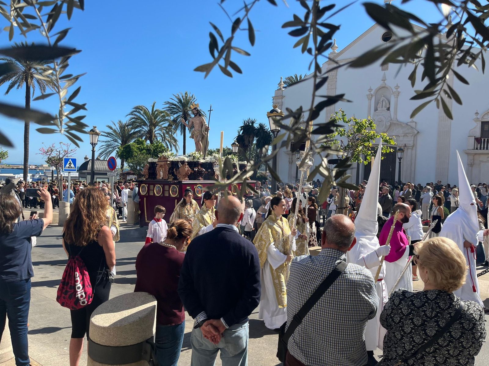 El Resucitado pone un brillante cierre a la Semana Santa de 2026