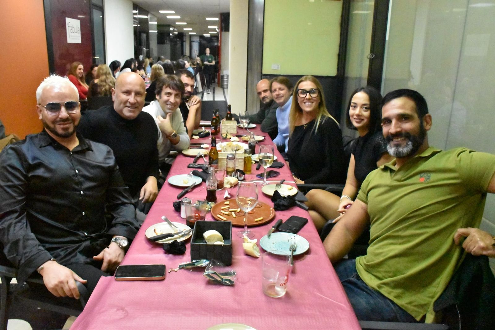 Los restaurantes de Ceuta se llenan de ambiente festivo con las comidas y cenas de empresa