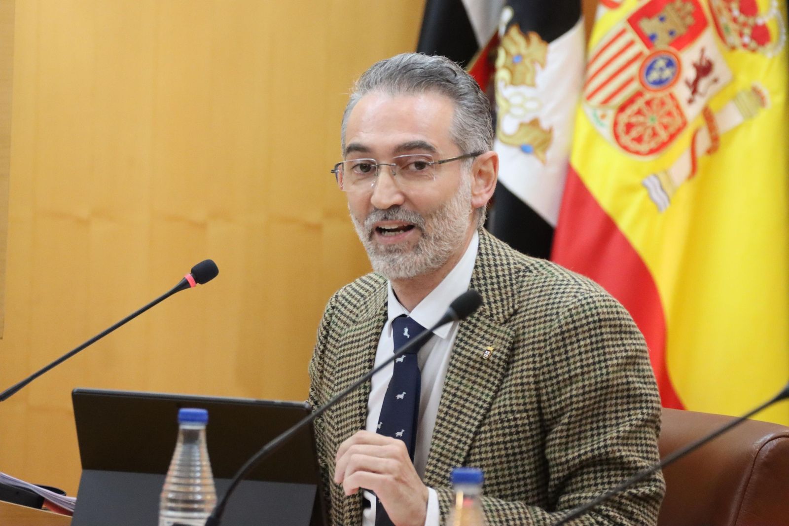 Sebastián Guerrero, portavoz del Grupo Parlamentarios Socialista en la Asamblea de Ceuta durante una sesión plenaria