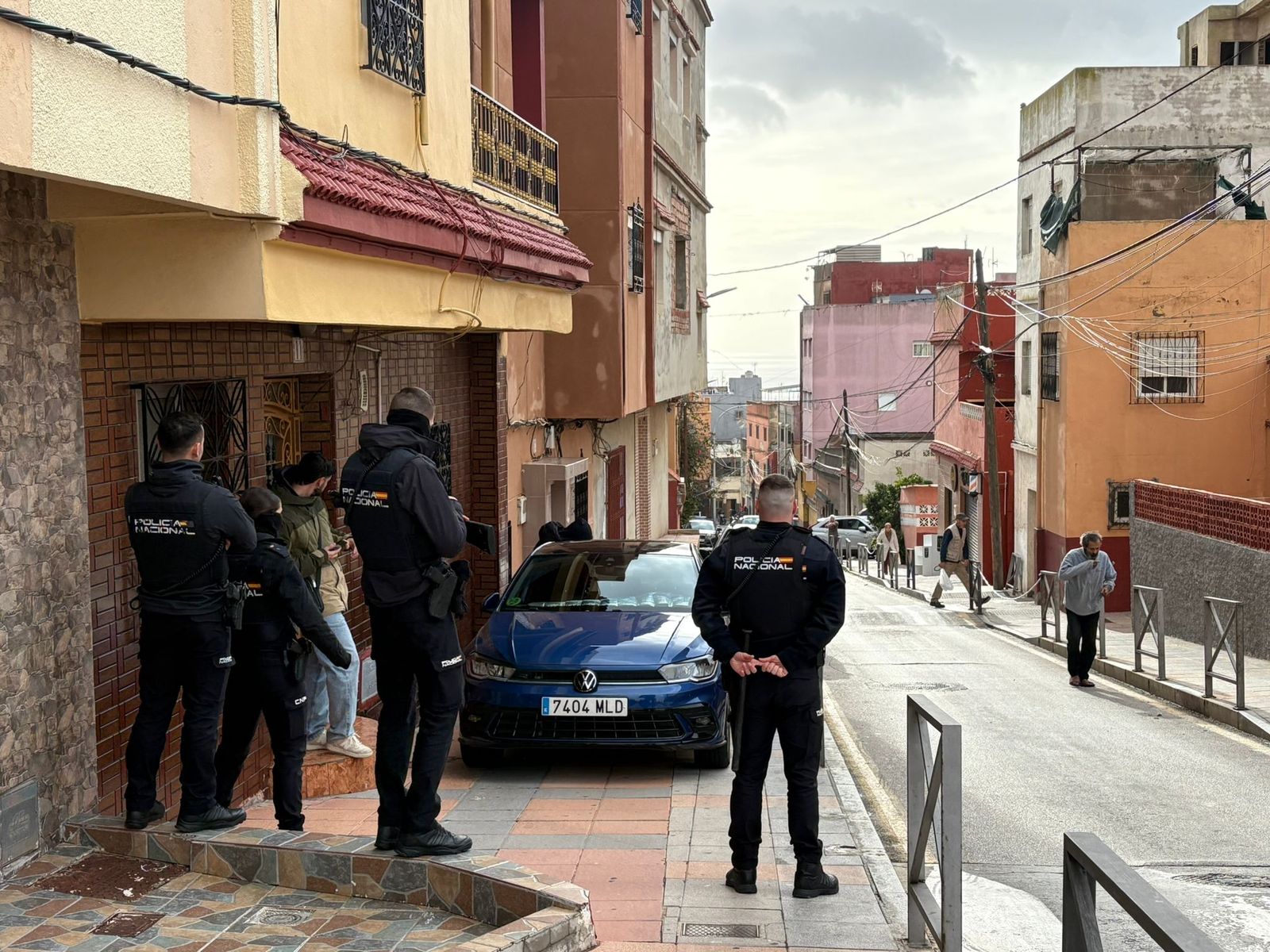 Policía en la zona.