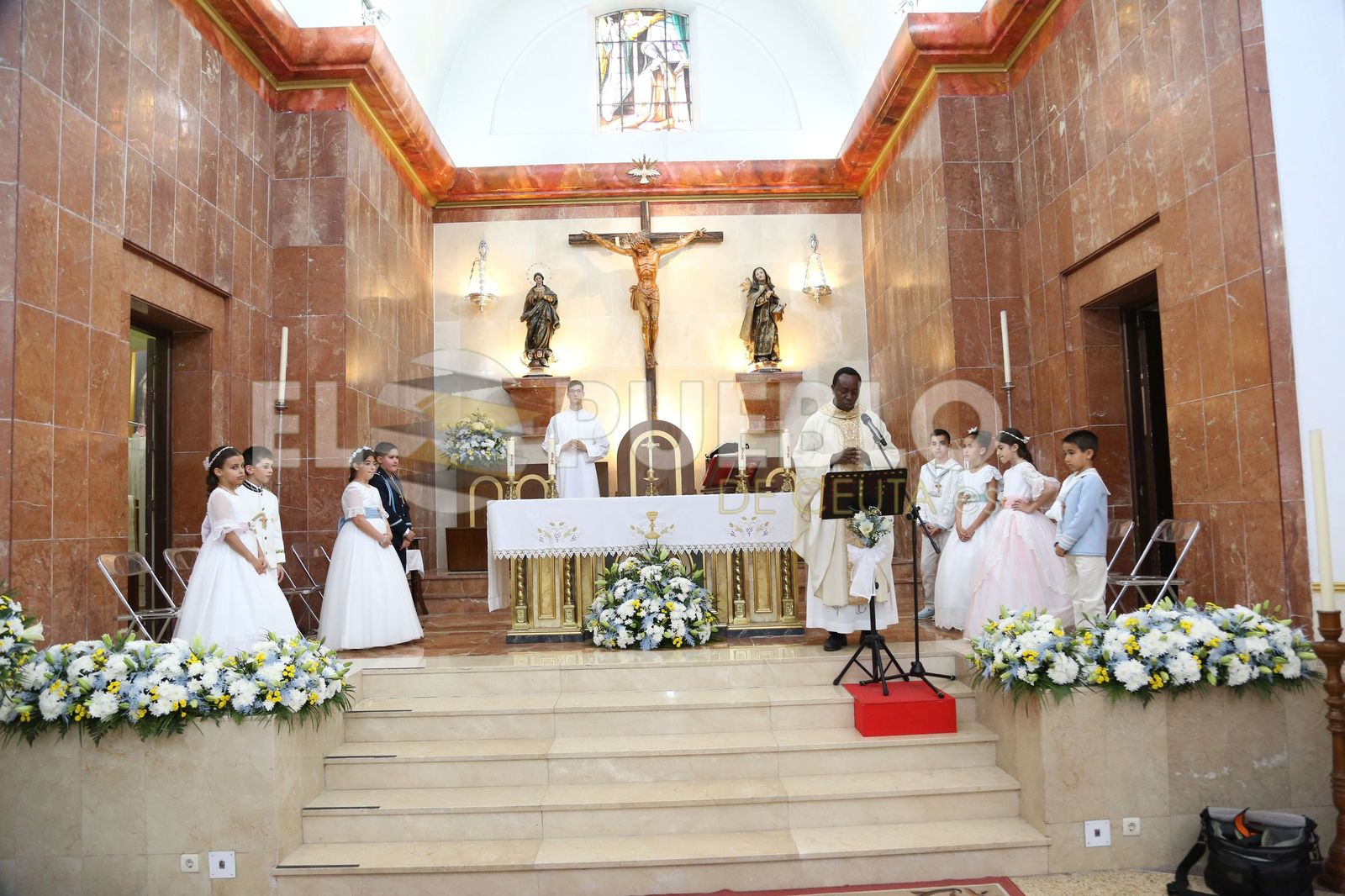 Comuniones en la Parroquia de Santa Teresa