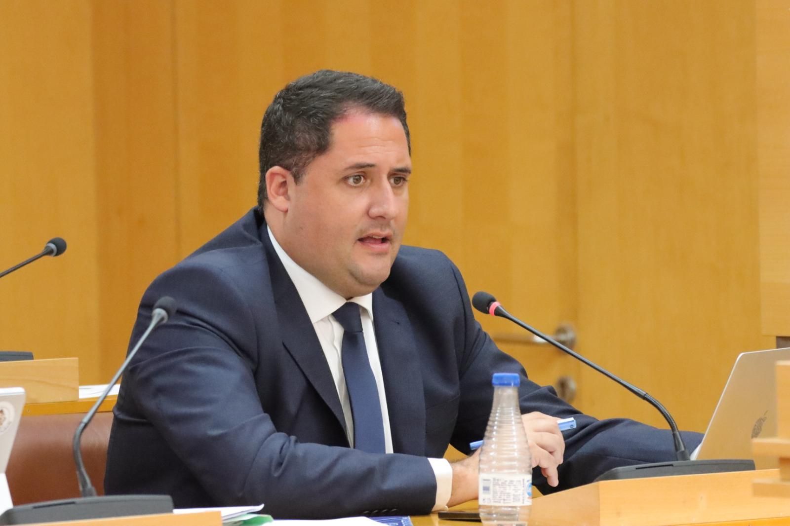 Alejandro Ramírez defendió que la ciudad ya actúa de manera preventiva ante problemas de visibilidad de los pasos de peatones