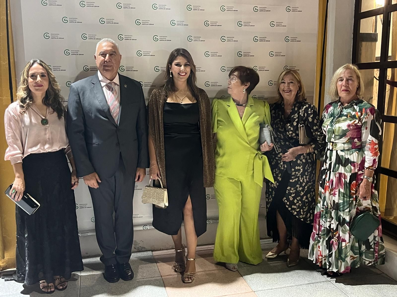 FOGALERÍA | La cena benéfica en Ceuta de la AECC en imágenes