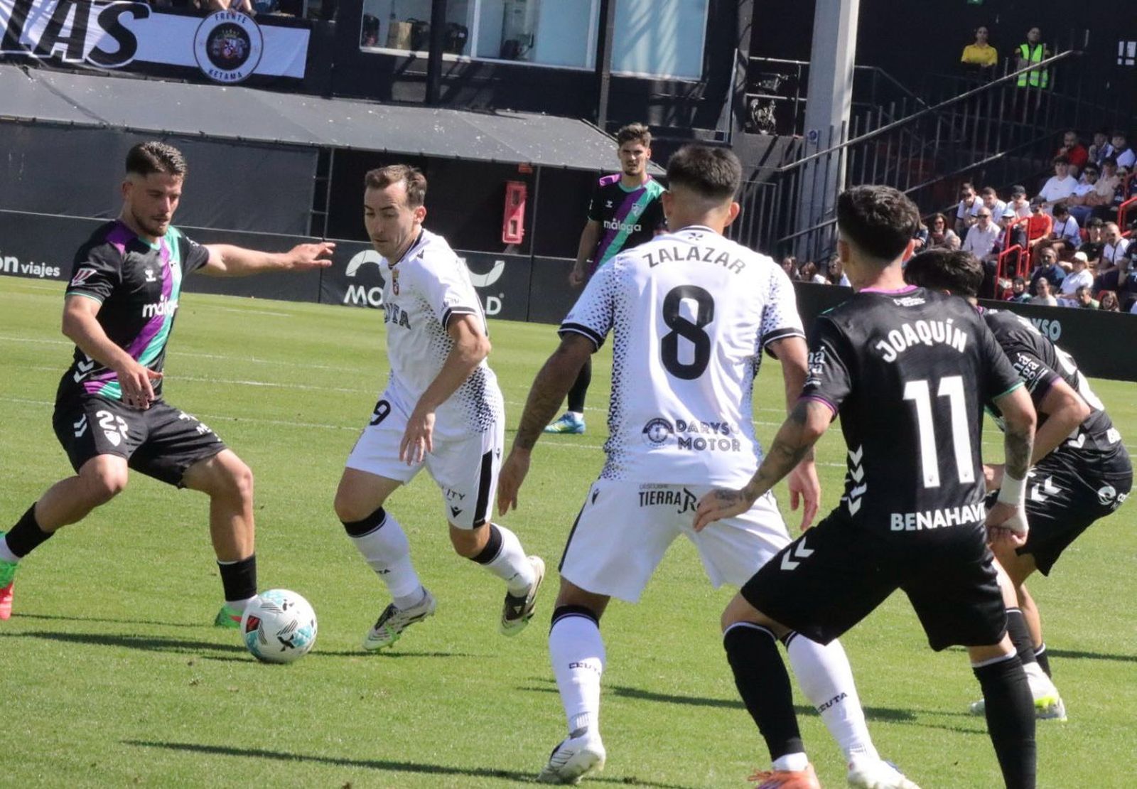 La AD Ceuta no puede con el Málaga