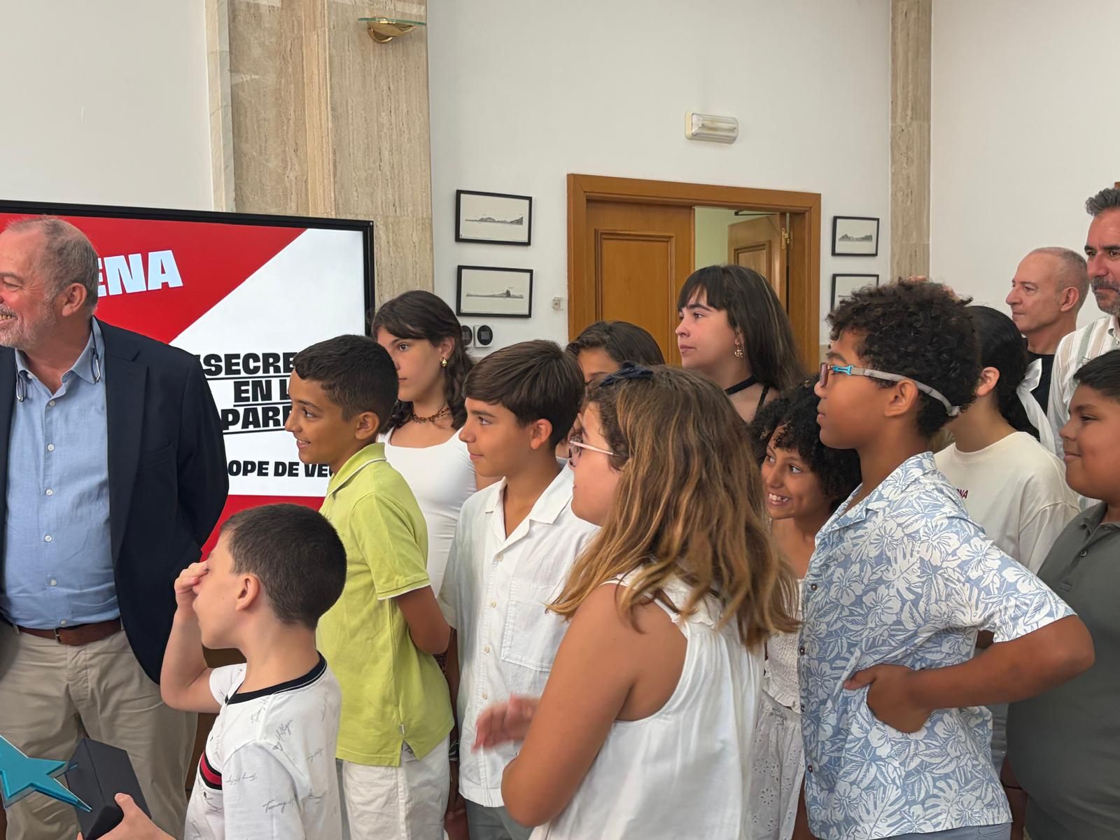 Triano recibe a “los ganadores del Óscar” de Educación: el alumnado del Lope de Vega
