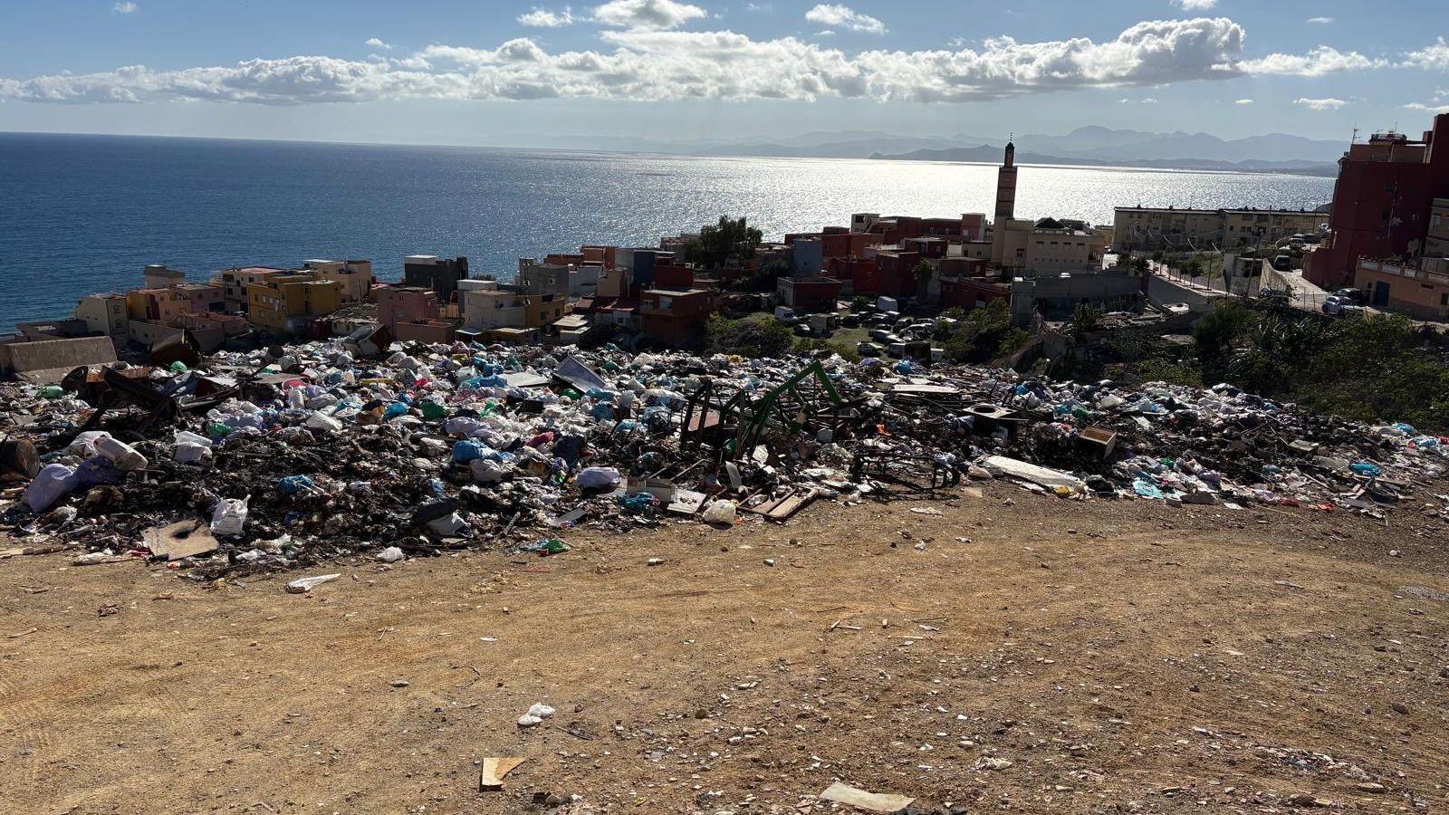 El vertedero ilegal en Arcos Quebrados